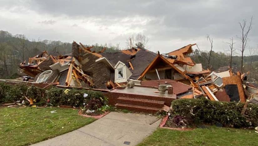 Alabama tornadoes: 5 people killed as at least 7 twisters rip state ...